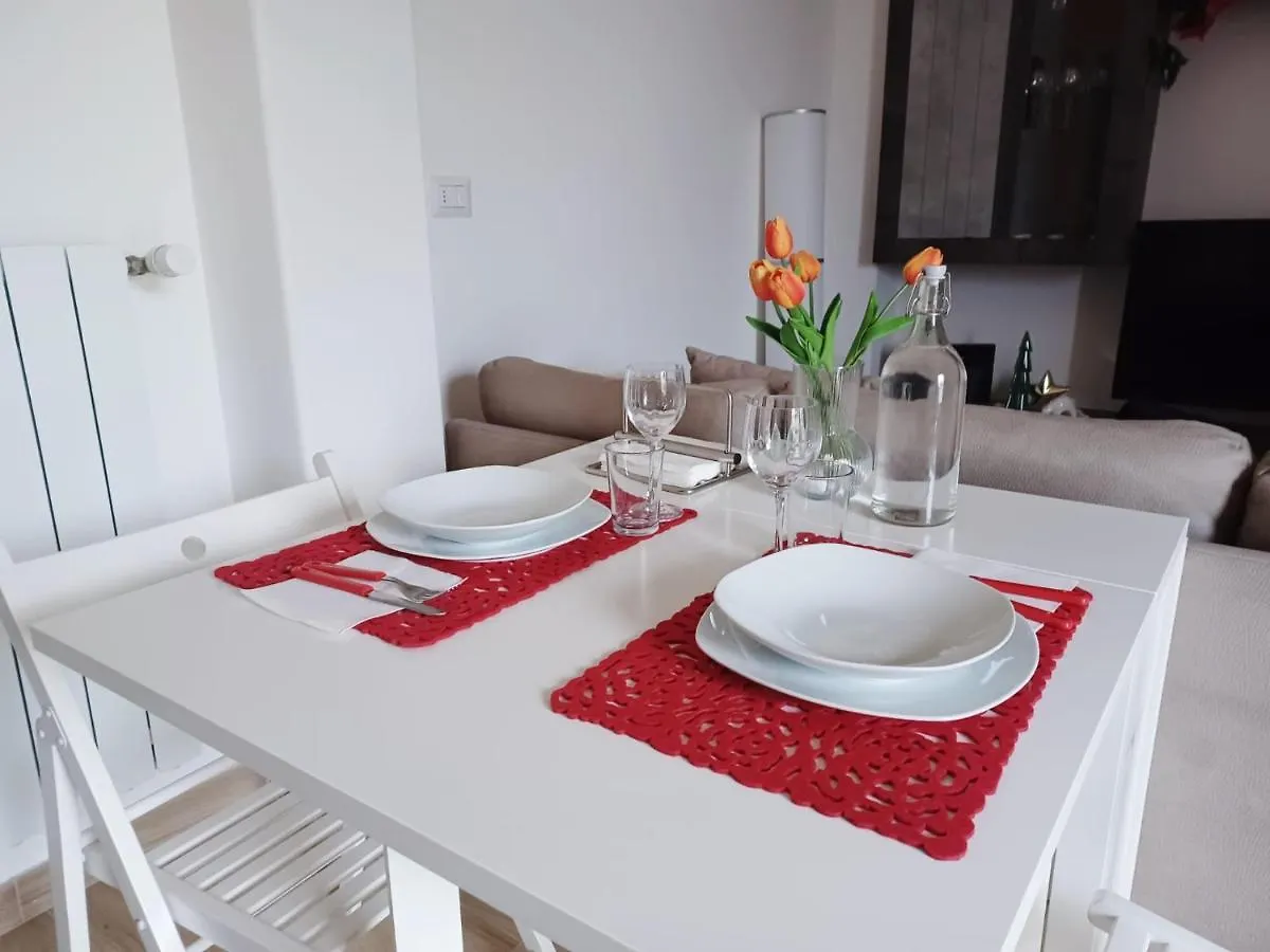 Joy Home 31 Milánó